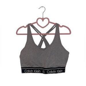🆕 Calvin Klein sports bra